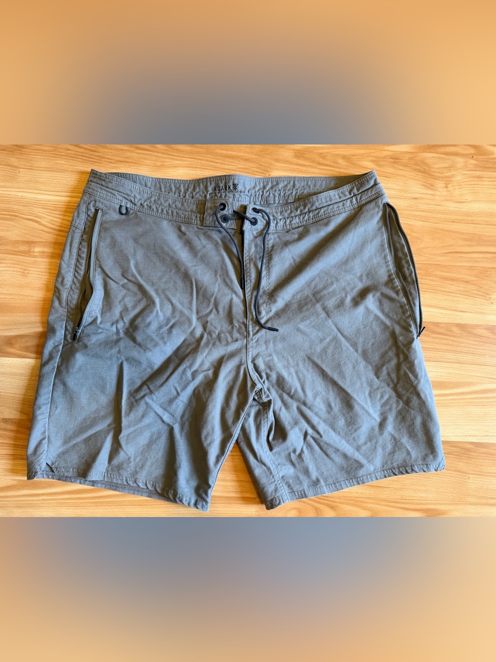 Roark Men’s Layover Shorts XL Gray